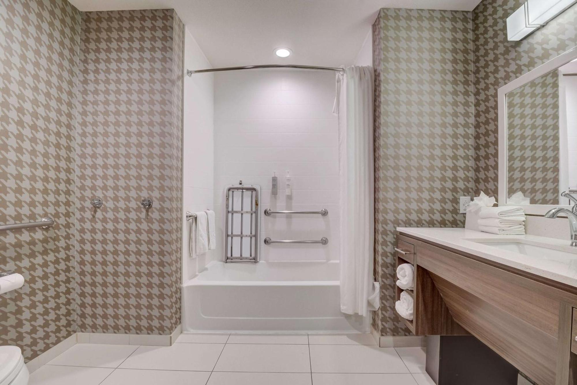 Home 2 Suites By Hilton Indianapolis Northwest מראה חיצוני תמונה
